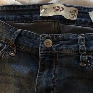 Size 11 regular Hollister skinny jeans